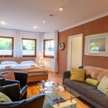 Kalue 4 * בראונלאגה